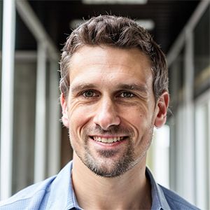 Dominik Steinberger (DS)