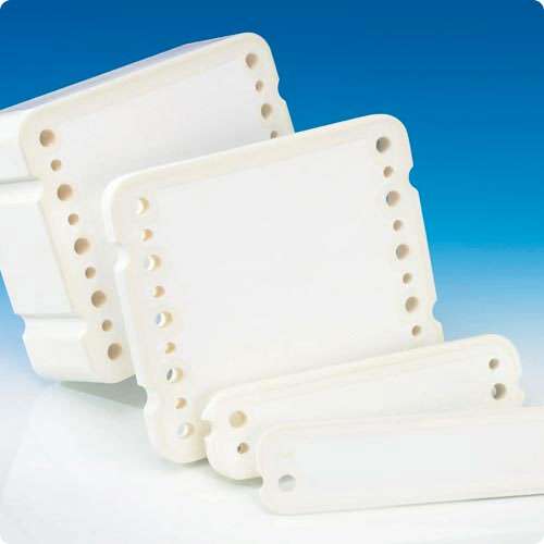T-series TFF cassettes with delta regenerated cellulose membrane. This hydrophilic membrane offers low protein adsorption
